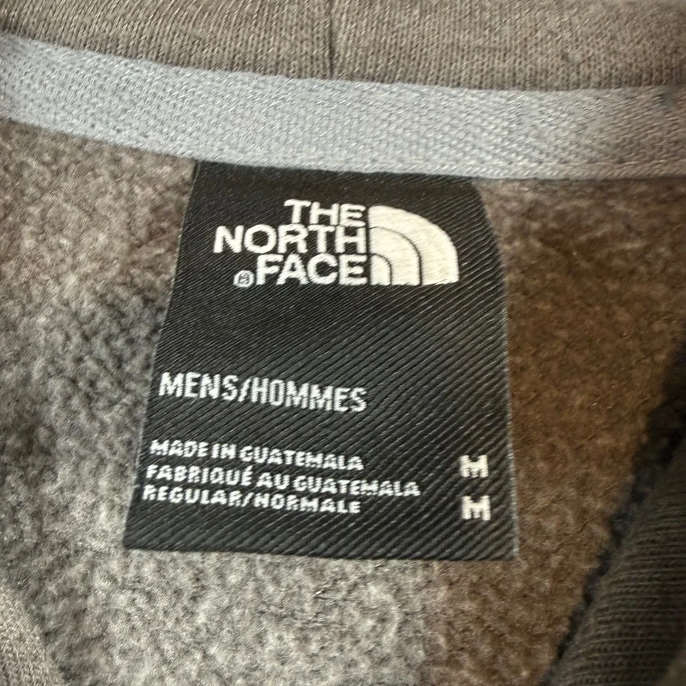 The North Face Hoodie Mens Medium Grey Never Stop Exploring Pullover Sweatshirt